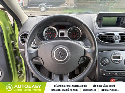 Clio 3 1.6 112 ch AUTHENTIQUE / ENTRETIEN COMPLET / BVA / KIT DE 2011 occasion 69120 Vaulx-en-Velin