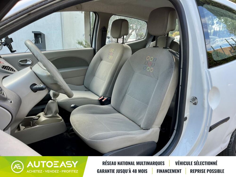 Twingo 1.2i 16v 75cv Clim / petit prix / 155000km / 2010 2010 occasion 13290 Aix-en-Provence