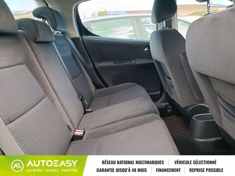 207 1.4 VTi 95 PREMIUM / ENTRETIEN SUIVI / 12 MOIS 2008 occasion 79000 NIORT