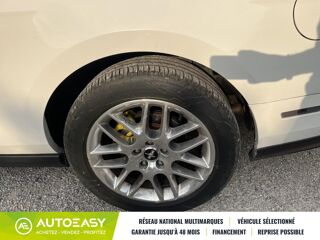 Mustang V 3.7 V6 BVA 310 cv / HOMOLOGUEE FRANCE / TRES FAIBLE KILOME 2011 occasion 84260 Sarrians