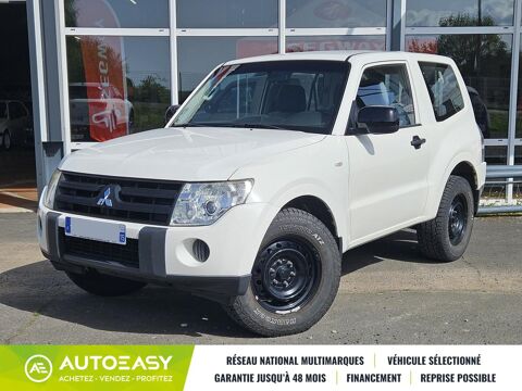 Mitsubishi Pajero IV 3.2 DID 200 4X4 3P BVM 2011 occasion Lafeuillade-en-V&eacute;zie 15130