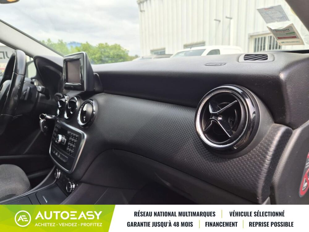 Classe A 180 1.5 CDI 109 CV INSPIRATION * DISTRIBUTION FAITE * IDEAL 2015 occasion 33185 Le Haillan