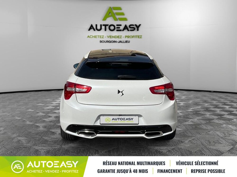 DS5 2.0 BLUEHDI PHASE II / 180 CH / SPORT CHIC 2015 occasion 38300 Bourgoin-Jallieu