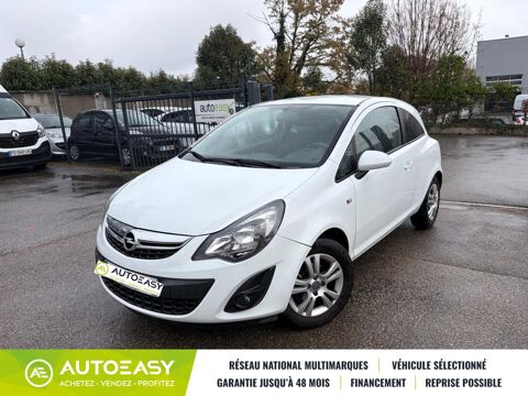 Opel corsa D / 1.2 / 86 CH / GRAPHITE 5990 euros