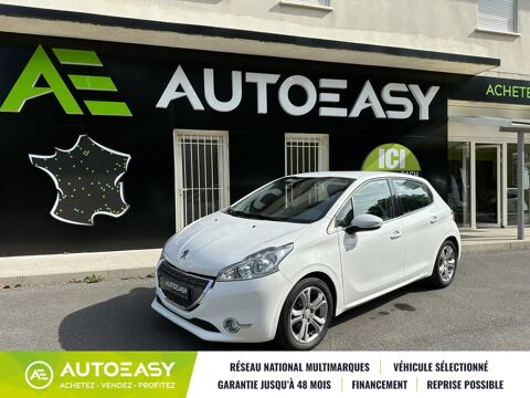 Peugeot 208 Allure 1.2 82 ch * ENTRETIEN A JOUR * CT