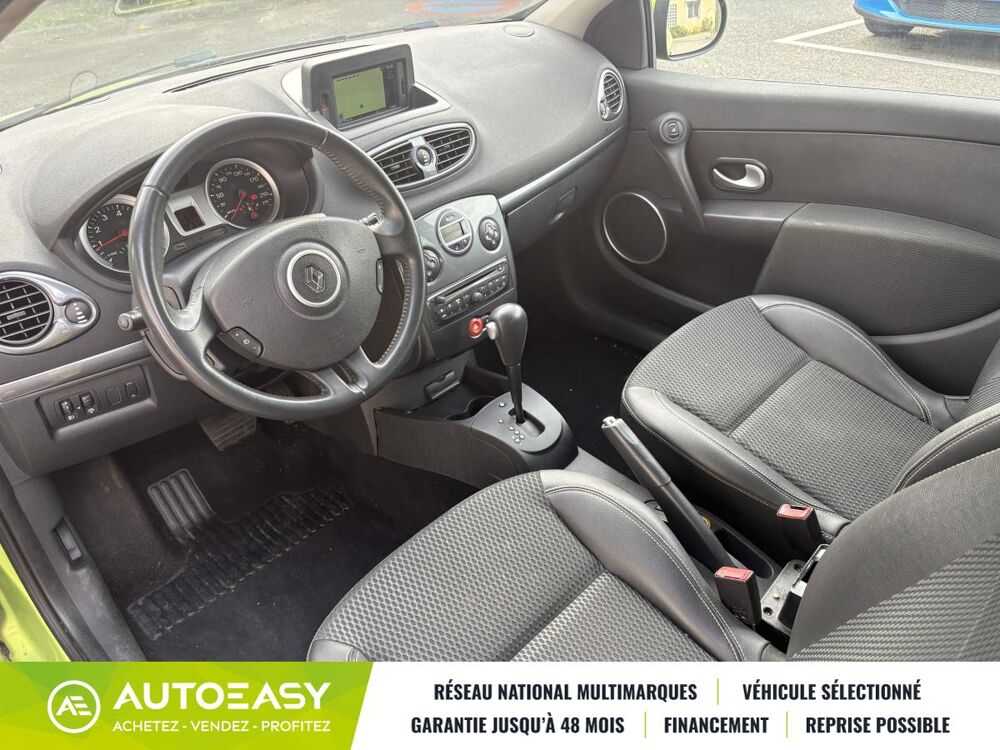 Clio 3 1.6 112 ch AUTHENTIQUE / ENTRETIEN COMPLET / BVA / KIT DE 2011 occasion 69120 Vaulx-en-Velin