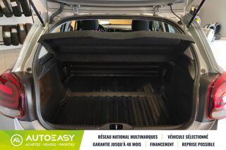 C3 CITROEN  SOCIETE PURE TECH 82 S&S FEEL NAV berline 2019 occasion 38150 CHANAS