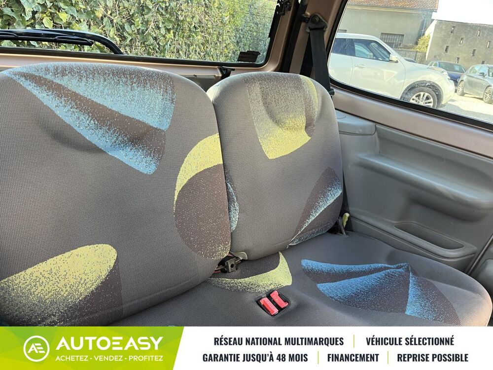 Twingo 1.2 60ch// GARANTIE 6 MOIS // Peinture Compl&egrave;te Saumon + Toi 1999 occasion 84260 Sarrians