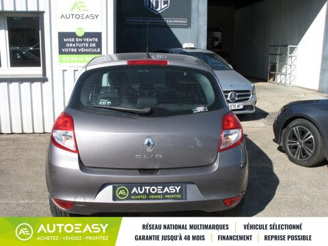 Clio III 1.2  16V 75 TOMTOM 5 PORTES 67000 KM 2012 occasion 29000 Quimper