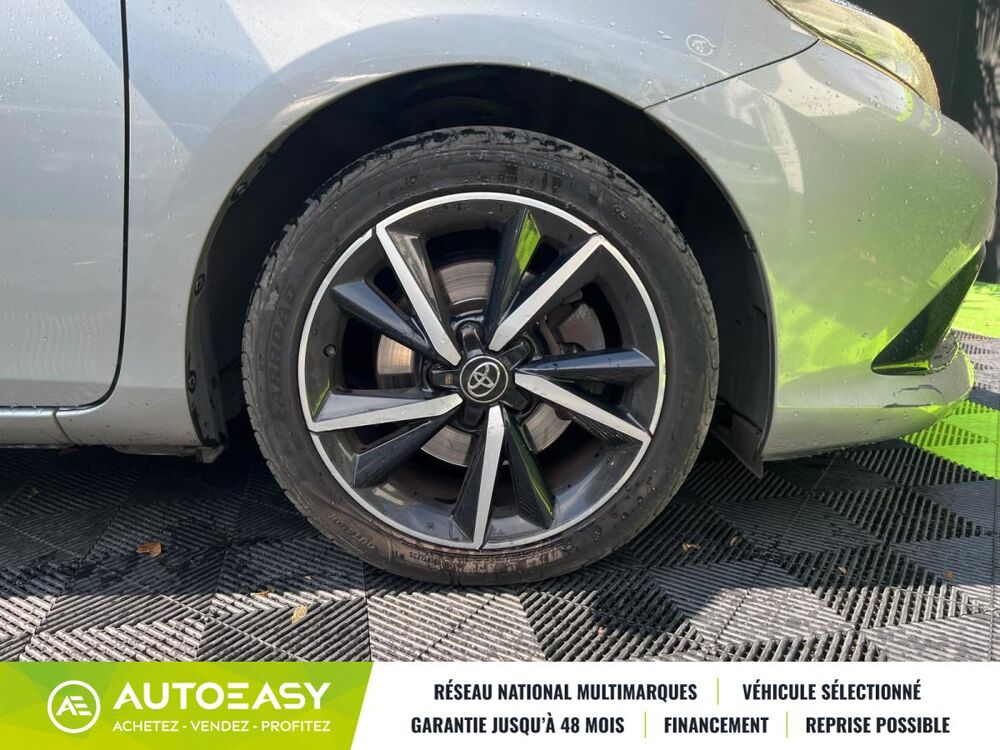 Auris Phase 2 Hatchback 1.8 VVT-i HSD 16V CVT Hybride 99 cv 2017 occasion 97460 Saint-Paul