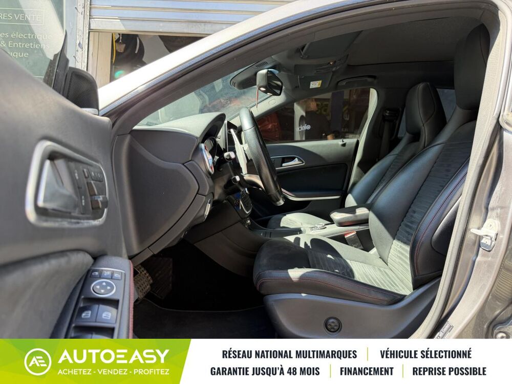 Classe CLA AMG 220 CDi 2.1 CDI 7G-DCT 177 cv / Origine France / CARPLAY 2015 occasion 13008 Marseille
