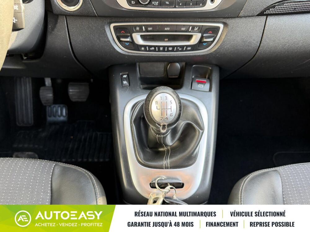 Grand scenic IV 1.6 dCi 130 ch energy Expression eco&sup2; 7 places 2013 occasion 69120 Vaulx-en-Velin
