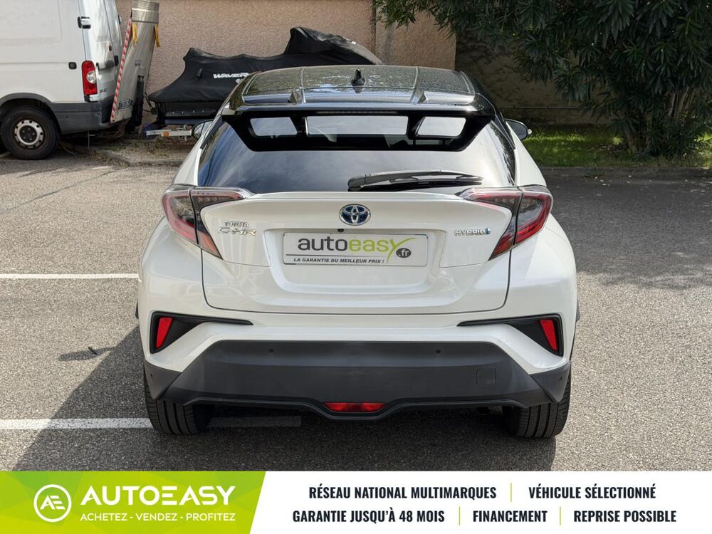 C-HR 1.8 122 ch Collection / Suivi 100% Toyota / JBL / Si&egrave;ges cha 2019 occasion 69120 Vaulx-en-Velin
