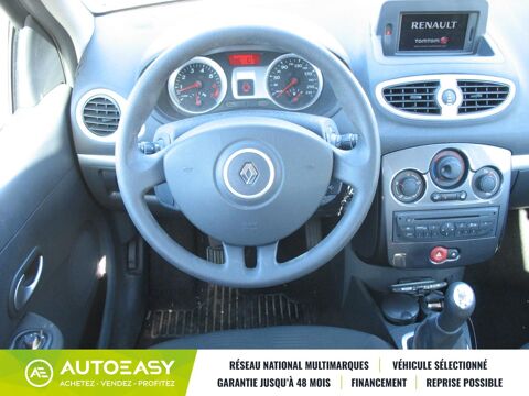 Clio III 1.2  16V 75 TOMTOM 5 PORTES 67000 KM 2012 occasion 29000 Quimper