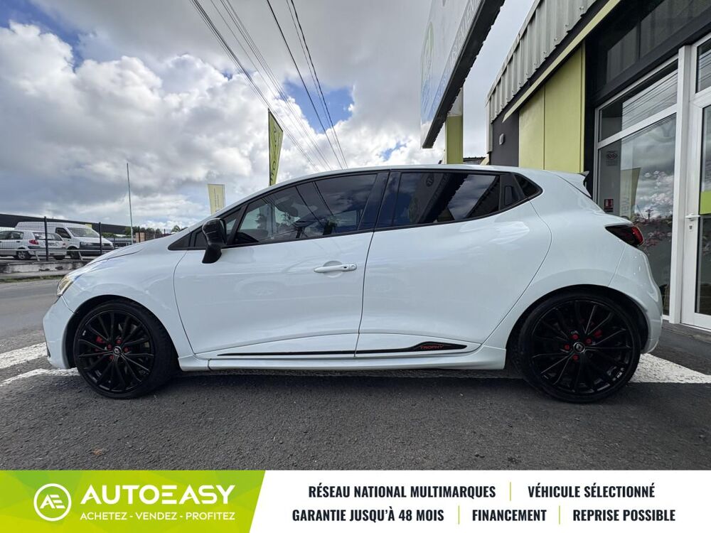 Clio IV RS Trophy Phase 2 5 portes 1.6 T 16V EDC6 220 cv Bo&icirc;te au 2017 occasion 97122 Baie-Mahault