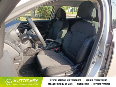 M&eacute;gane IV 1.2 TCe 100 ch ZEN - Radars - Camera - Suivi Complet Rena 2016 occasion 83000 Toulon