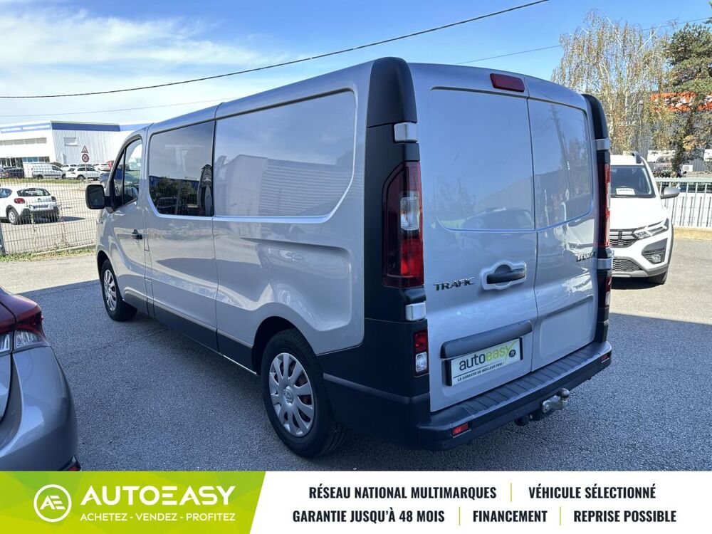 Trafic III Fourgon Phase 2 L2H1 2.0 dCi EDC6 S&S 145 CV CONFORT 6 2020 occasion 56000 Vannes