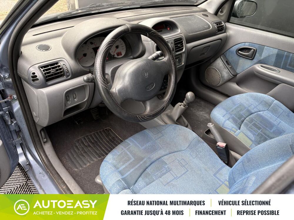 Clio II 5 Portes 1.4i 16V 98cv 2000 occasion 97460 Saint-Paul