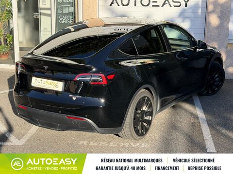 Model Y Performance AWD 534 ch Fran&ccedil;aise 1i&egrave;re main 2022 occasion 69120 Vaulx-en-Velin