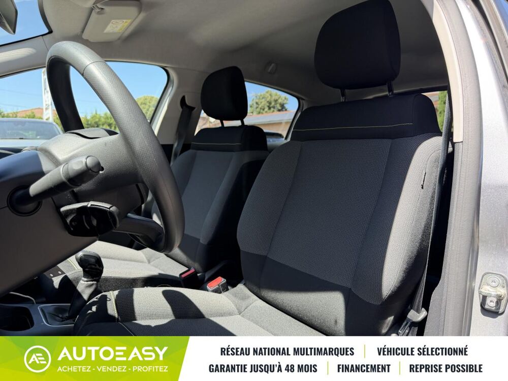 C3 1.2 PureTech 83 ch C-Series / Suivi 100% Citroen 2023 occasion 69120 Vaulx-en-Velin