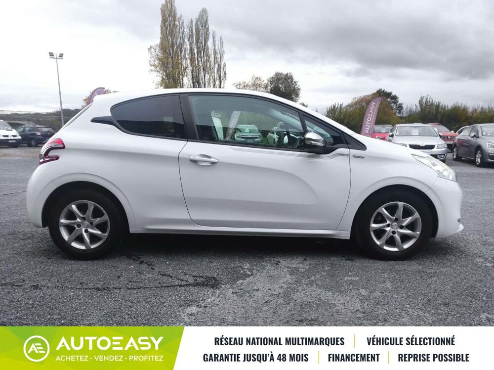 208 1.6 eHDI 92 CH STYLE 3 PORTES CLIM TBE 2013 occasion 08440 Vivier au Court