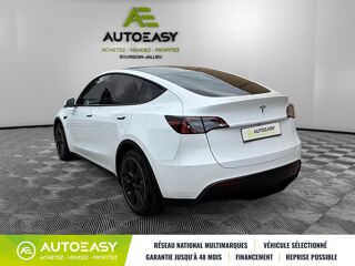 Model Y STANDARD RANGE / 299 CH / SOH 90.5% 2022 occasion 38300 Bourgoin-Jallieu