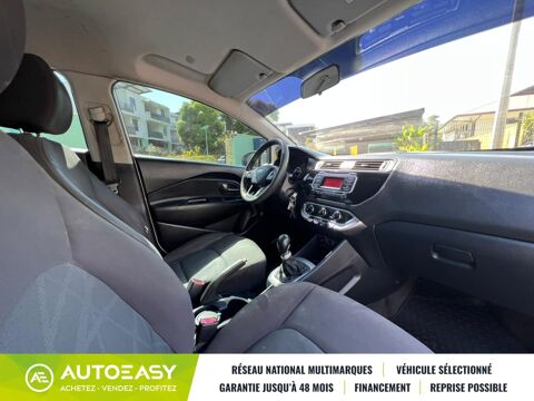 Rio III (IH) Phase 2 5 Portes 1.1 CRDi 12V 75 cv 2017 occasion 97354 Remire Montjoly