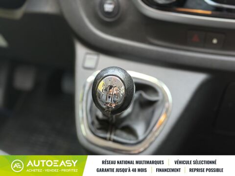 Vivaro Van Am&eacute;nag&eacute; L1H1 / Camping Car / 4 pl. assises / 4 Couchage 2017 occasion 34430 Saint-Jean-de-Vedas