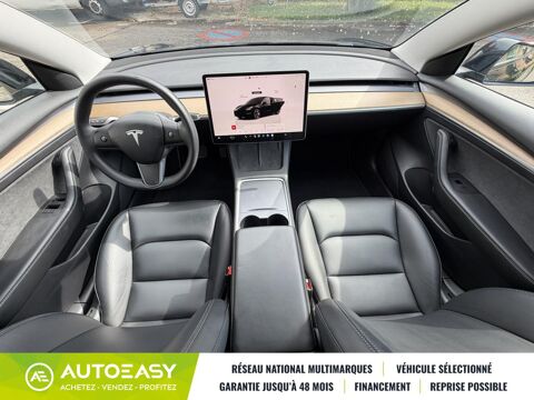 Model 3 Standard RWD Premium 283 ch ATTELAGE / Premi&egrave;re main / TVA 2023 occasion 69120 Vaulx-en-Velin