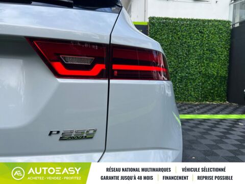 E-PACE P250 2.0 i 16V AWD 250 cv R-Dynamic SE 2018 occasion 97460 Saint-Paul