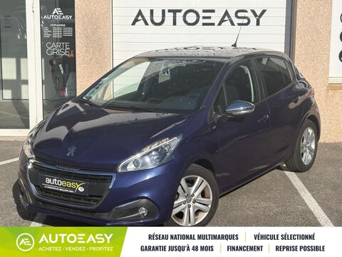Peugeot 208 Style 1.2 PureTech / Premi&egrave;re main / Suivi complet / Distri 2016 occasion Vaulx-en-Velin 69120