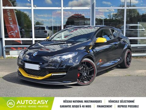Renault M&eacute;gane III RS 2.0 TURBO 265 RED BULL RB7 2012 occasion Lafeuillade-en-V&eacute;zie 15130