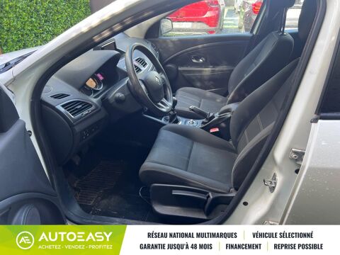 M&eacute;gane III Phase 3 Hatchback 1.5 dCi eco2 S&S 110 cv 2015 occasion 97460 Saint-Paul