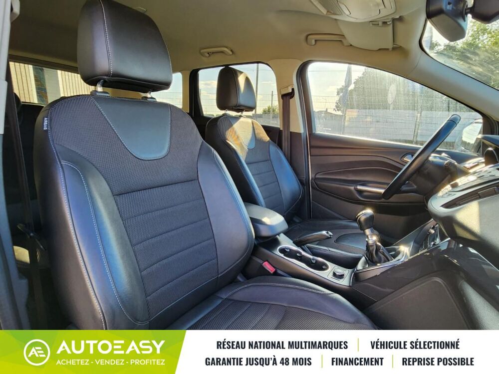 Kuga II 2.0 TDCi 4x2 140 / TREND / TR&Eacute;S BON &Eacute;TAT 2013 occasion 79000 NIORT