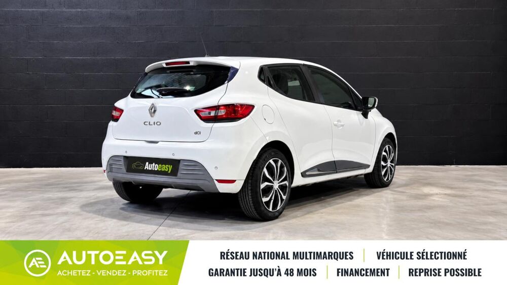 Clio 1.5 dCi 90 ch Intens 5 portes / Radar de recul 2017 occasion 29850 GOUESNOU