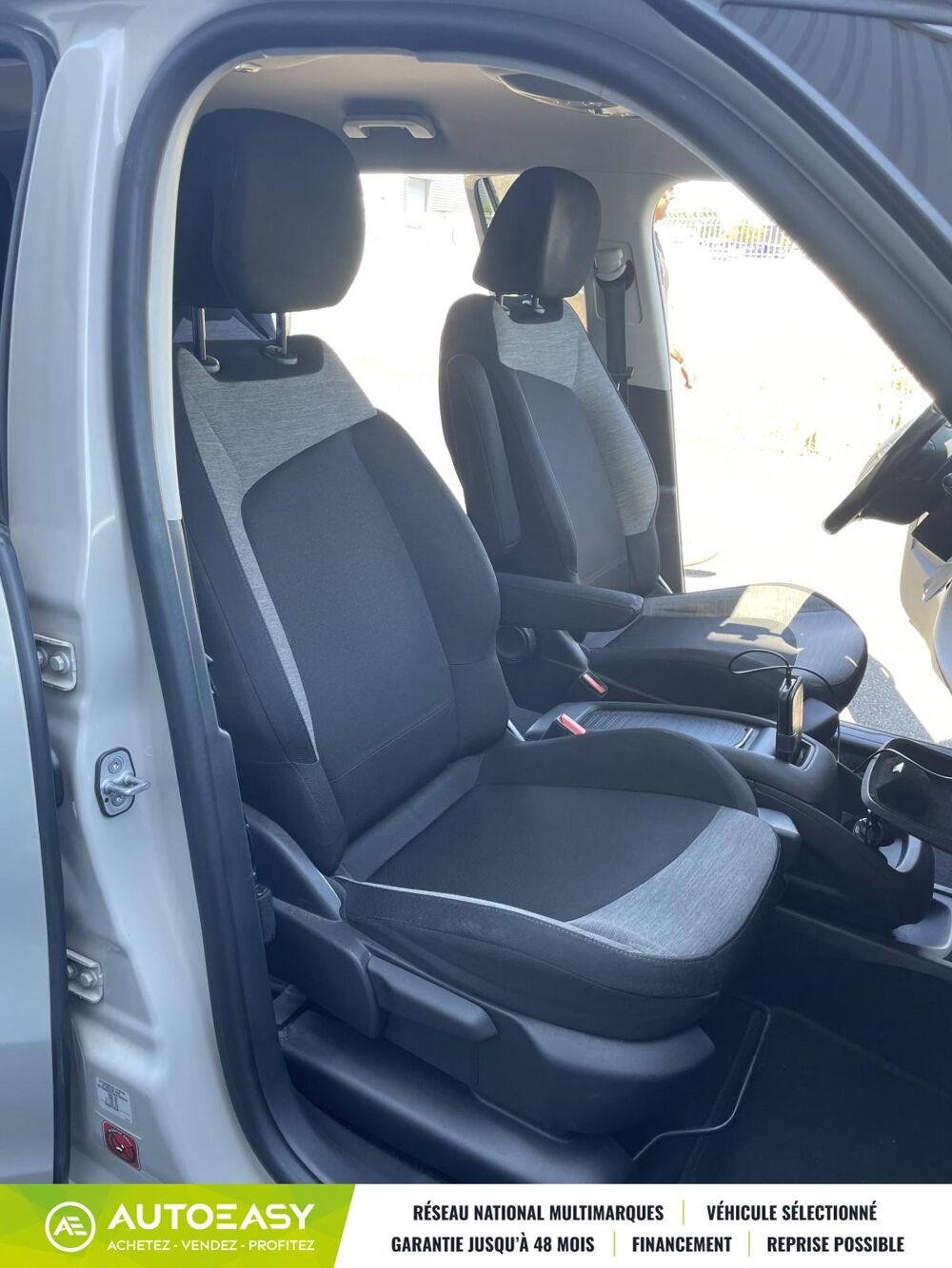 Grand C4 Picasso II 1.6 BlueHdi 120 cv boite auto BUSINESS PLUS 2017 occasion 87280 Limoges