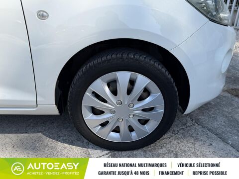 Ka 1.2 69 Titanium / 1&egrave;re Main / Distribution OK / Climatisatio 2016 occasion 13330 P&eacute;lissanne