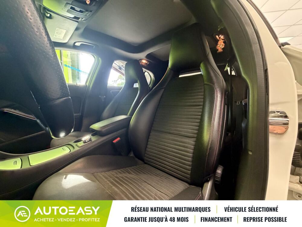 Classe GLA 220 2.2 CDI 170 CH 4 MATIC AMG LINE 2015 occasion 83300 Draguignan