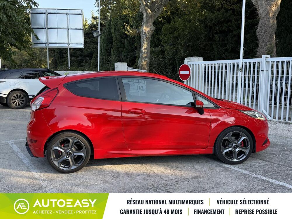 Fiesta ST 1.6 EcoBoost 182 / Distribution Neuve / Sony / Recaro / R 2016 occasion 13330 P&eacute;lissanne
