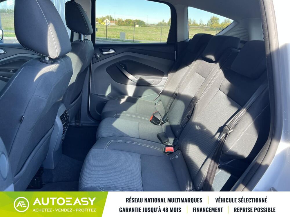 C-max 1.0i 16V EcoBoost 125 cv TITANIUM / Distribution ok 2014 occasion 03000 Avermes