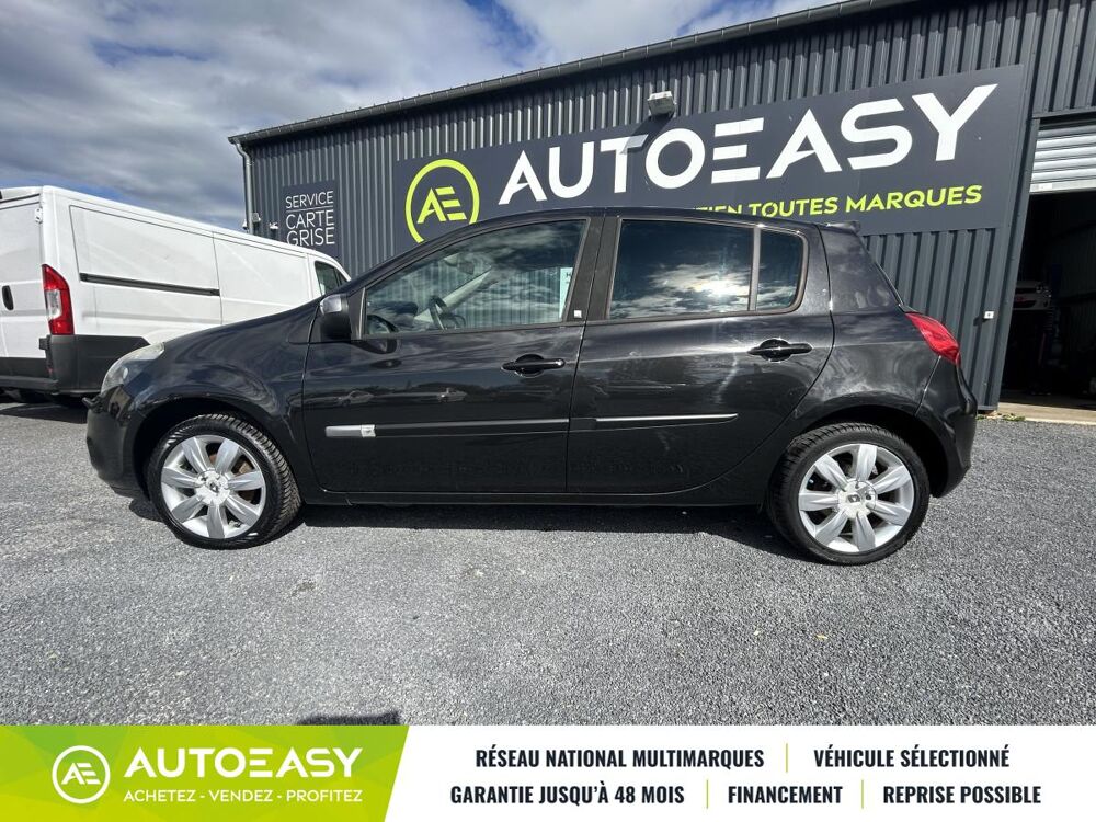 Clio III 1.2 16V 75 CH NIGHT AND DAY TBE CT OK 2011 occasion 08440 Vivier au Court