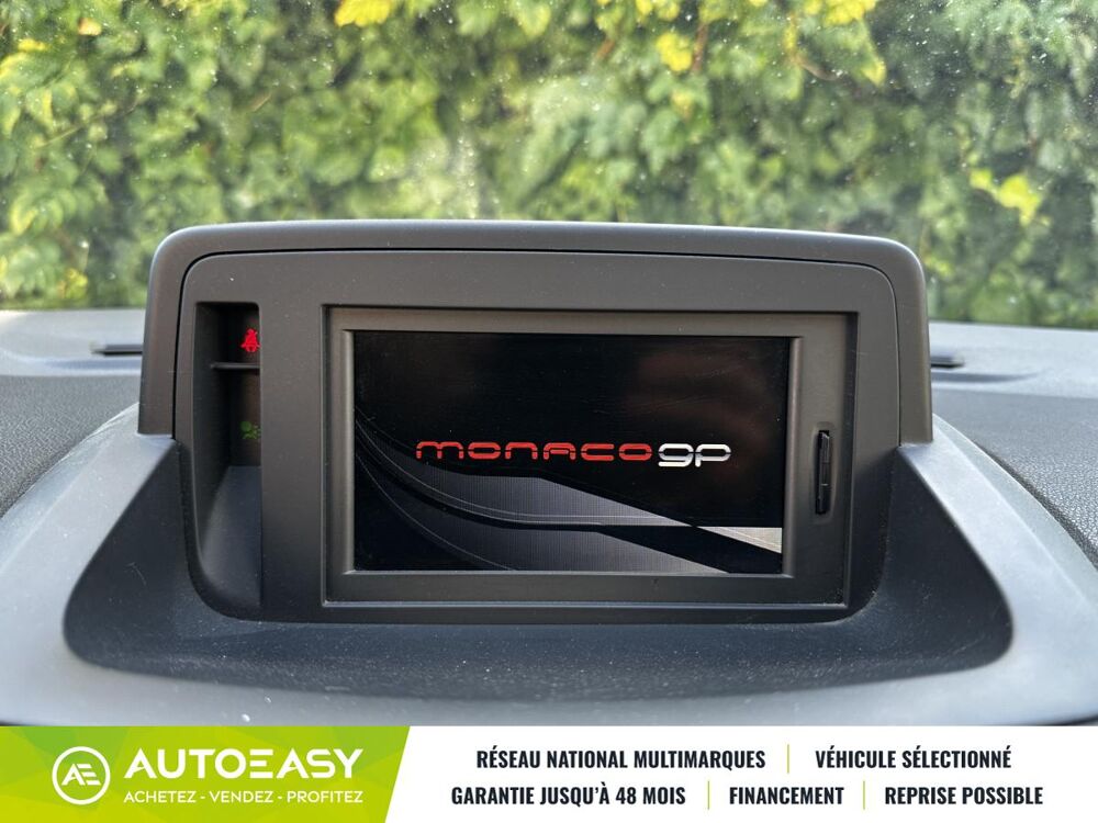 M&eacute;gane 3 Coup&eacute; 1.9 dCi 130ch FAP Monaco GP eco&sup2; Euro5 2011 occasion 84260 Sarrians