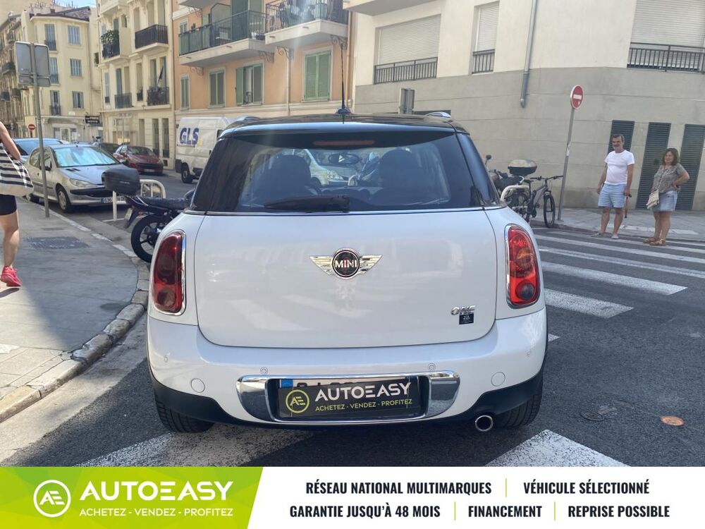Countryman One1.4 i 98 CH Red Hot Chili cuir toit ouvrant 80000 kms 2012 occasion 06300 Nice