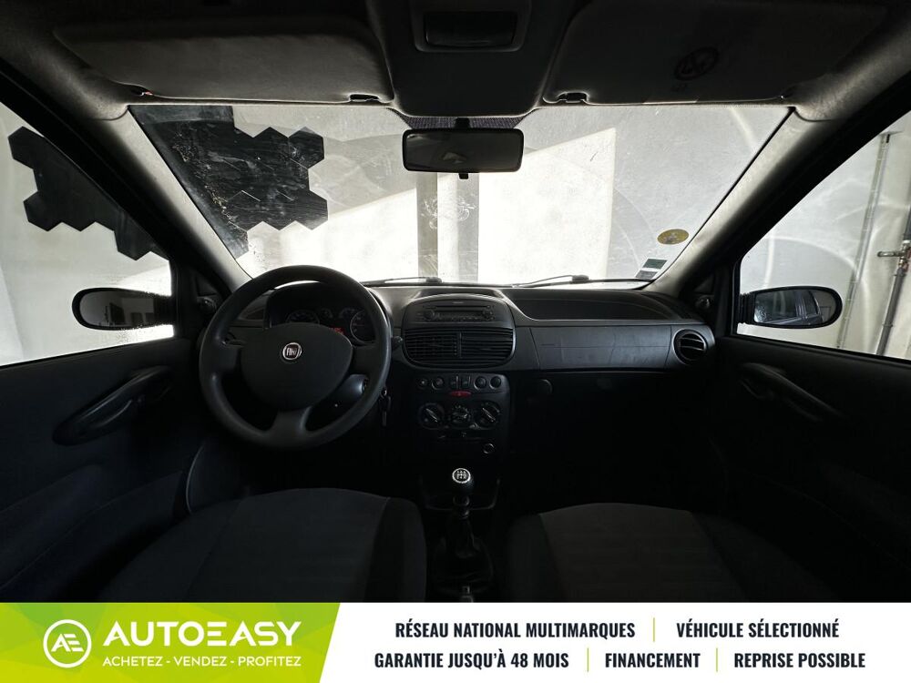 Punto 1.2 8v 60ch Cult II 5p 2009 occasion 84260 Sarrians