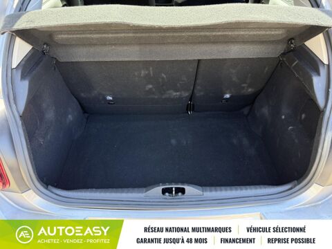 C3 1.2 PureTech 83 ch C-Series / Suivi 100% Citroen 2023 occasion 69120 Vaulx-en-Velin