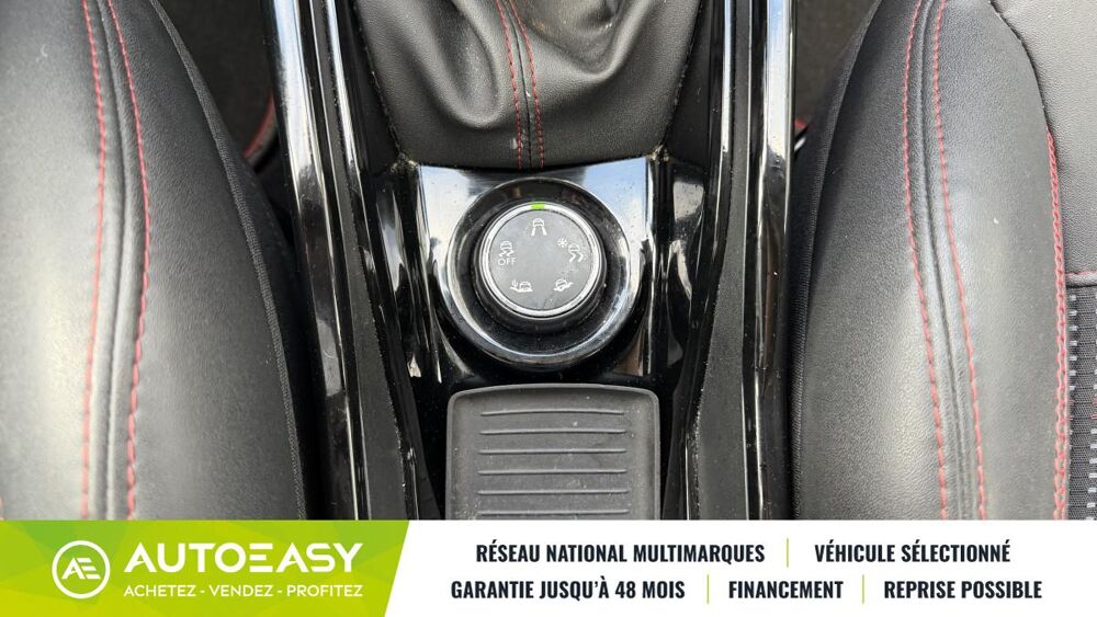 2008 (2) 1.6 BlueHDI 120 GT line - Grip Control 2017 occasion 73200 Albertville
