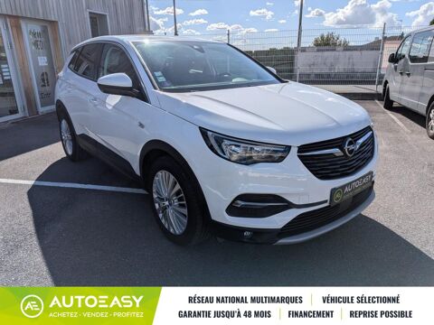 Grandland x 1.2 i Turbo 130 INNOVATION / 1ERE MAIN / GARANTIE 12 MOIS 2018 occasion 79000 NIORT