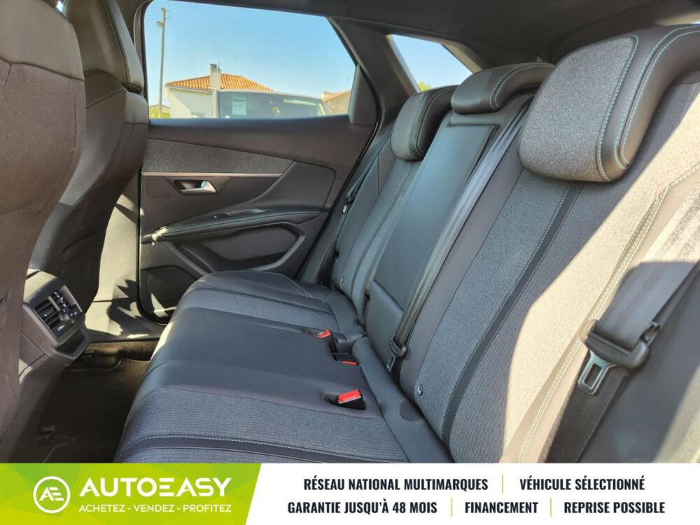 3008 1.5 130 / FINITION ALLURE / SUIVI PEUGEOT/BOITE AUTO/EXCELLE 2023 occasion 79000 NIORT