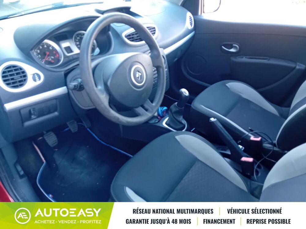 Clio 1.2 16v 75ch Expression 5p 2011 occasion 68390 Sausheim