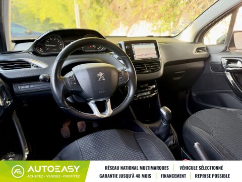 208 1.2 THP Allure 110 cv / 35 500 km / FULL Entretien PEUGEOT / 2016 occasion 34430 Saint-Jean-de-Vedas